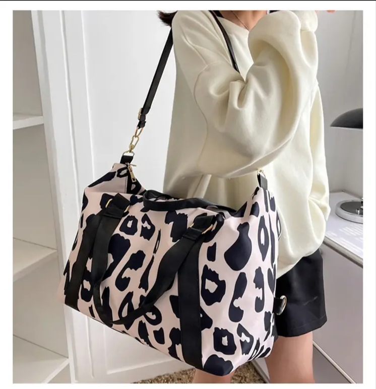 Leopard Print Oxford Waterproof Duffle Bag